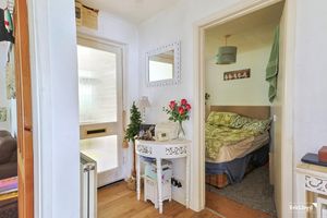 Photo 6- click for photo gallery